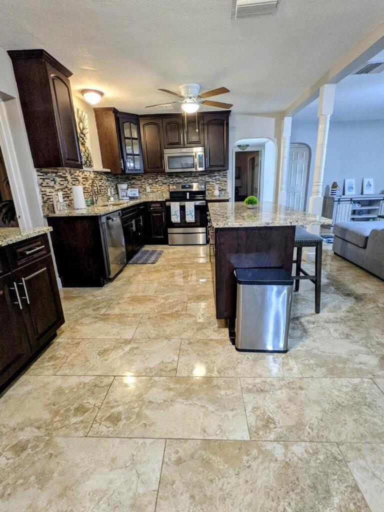 הוילה קלירווטר Private Poolside 5Br מראה חיצוני תמונה