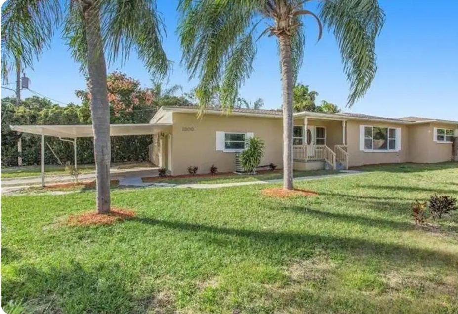 הוילה קלירווטר Private Poolside 5Br מראה חיצוני תמונה